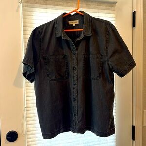 Madewell Denim Short-Sleeve Button-Up Shirt in Lunar Wash size xl
